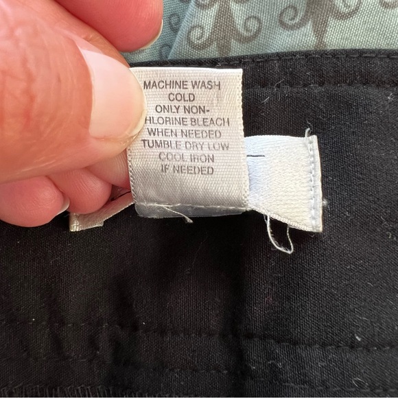 Ann Taylor LOFT Exposed Seam Culottes in Black Women’s Sz 4 - Picture 6 of 6